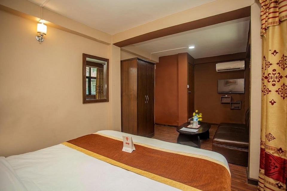 קטמנדו Divine Guest House מראה חיצוני תמונה